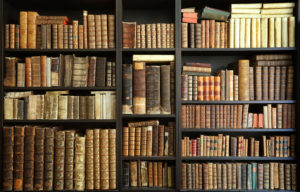 attraction bookshelf Old,Books,On,Wooden,Shelf