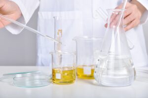 spider expert Oil,Dropping,,Chemical,Reagent,Mixing,,Laboratory,And,Science,Experiments,,Formulating