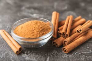 natural cinnamon Cinnamon,Sticks,On,A,Textured,Wooden,Background.,Cinnamon,Roll.,Spicy