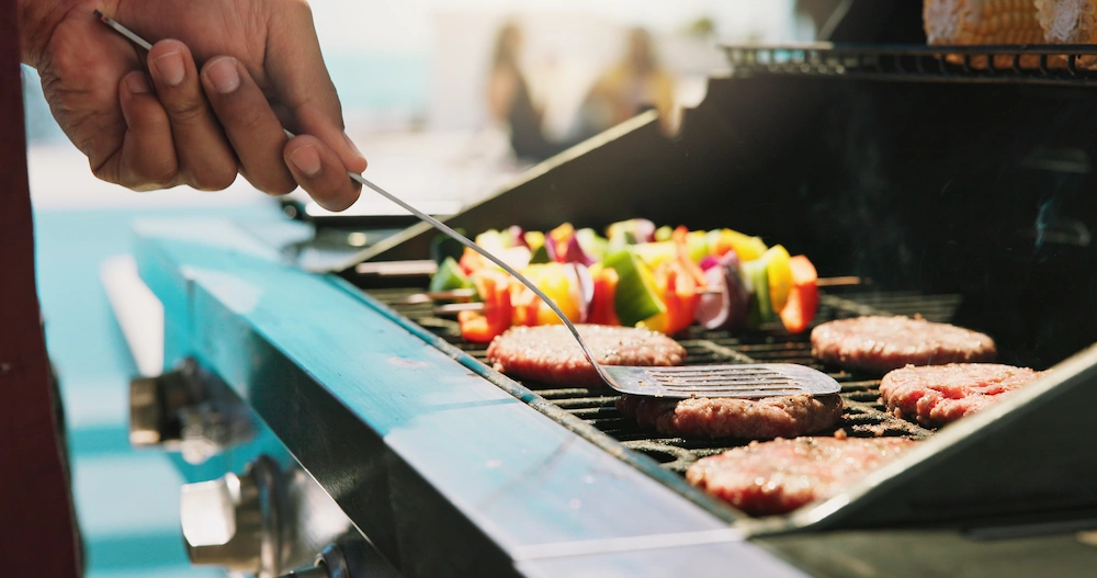 grilling food